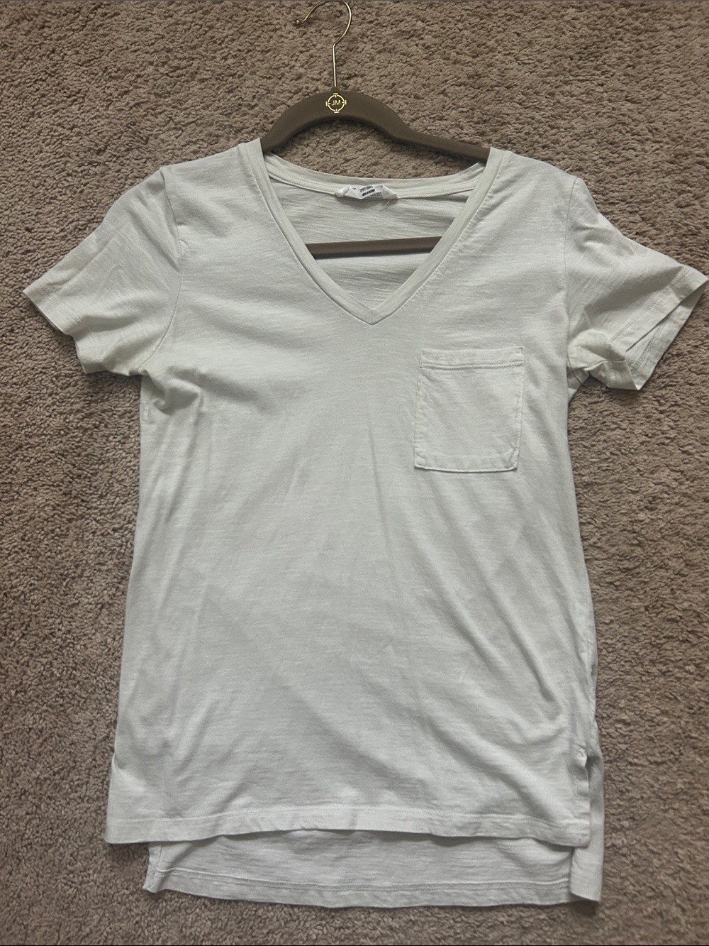 Double zero Women’s V-Neck Pocket Tee - White